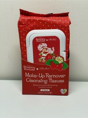 Strawberry Shortcake X Celavi Makeup Remover Cleansing Wipes 60 Sheets